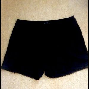 Shorts Draw-String with pockets